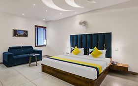 Hotel Vedansh Ludhiana 3*