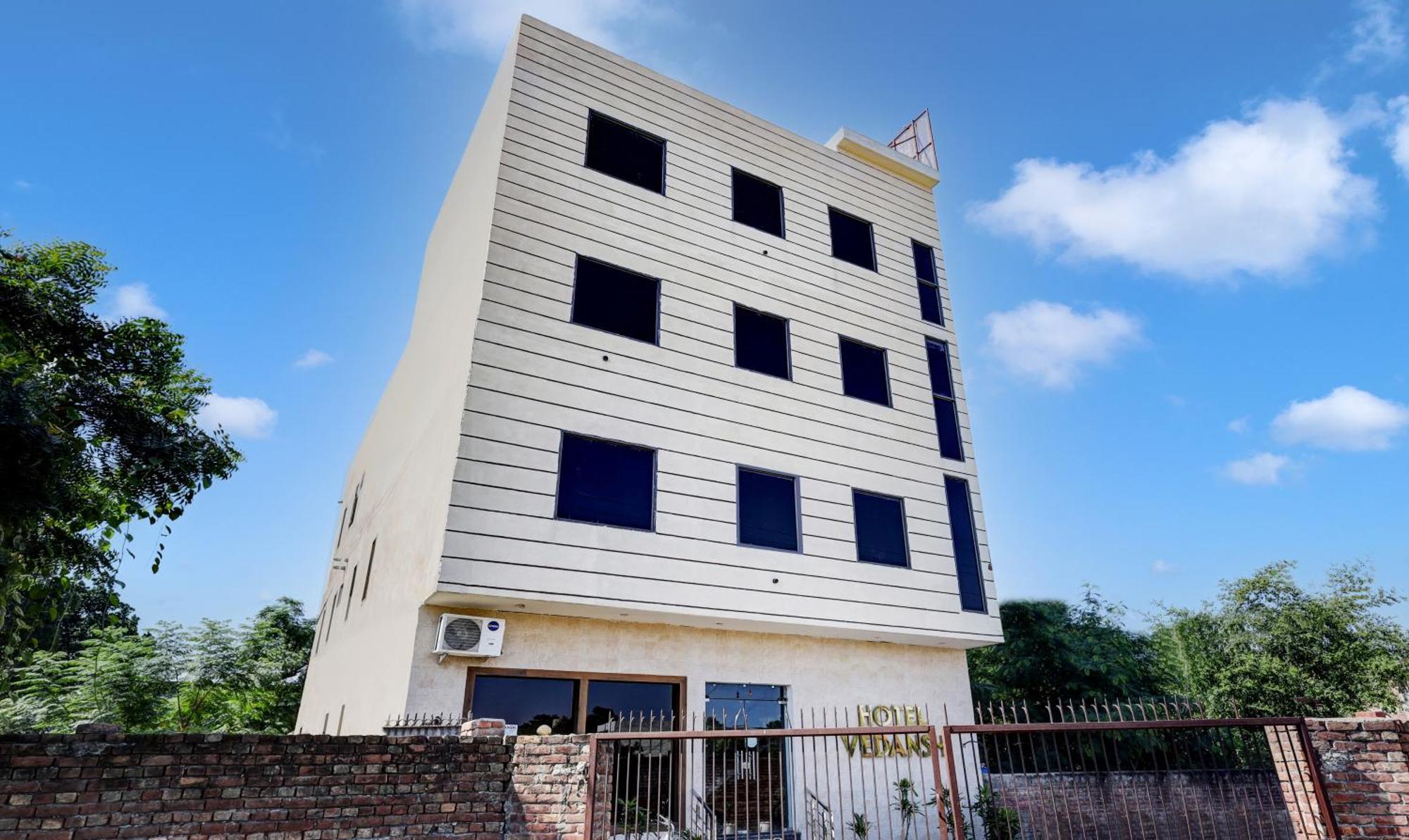 Itsy Hotels Vedansh Ludhiana Exterior photo