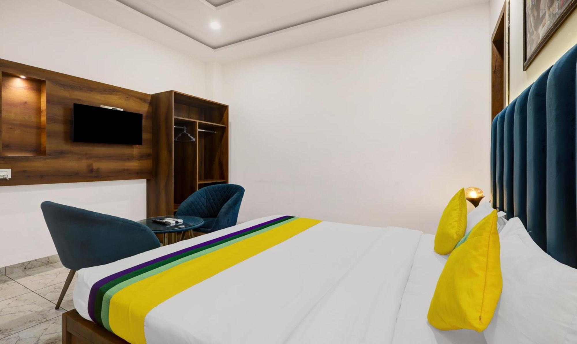 Itsy Hotels Vedansh Ludhiana Exterior photo
